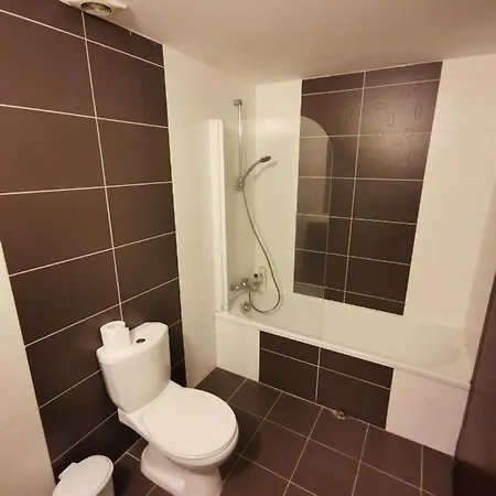 Must Stay - Harbour View Residence *